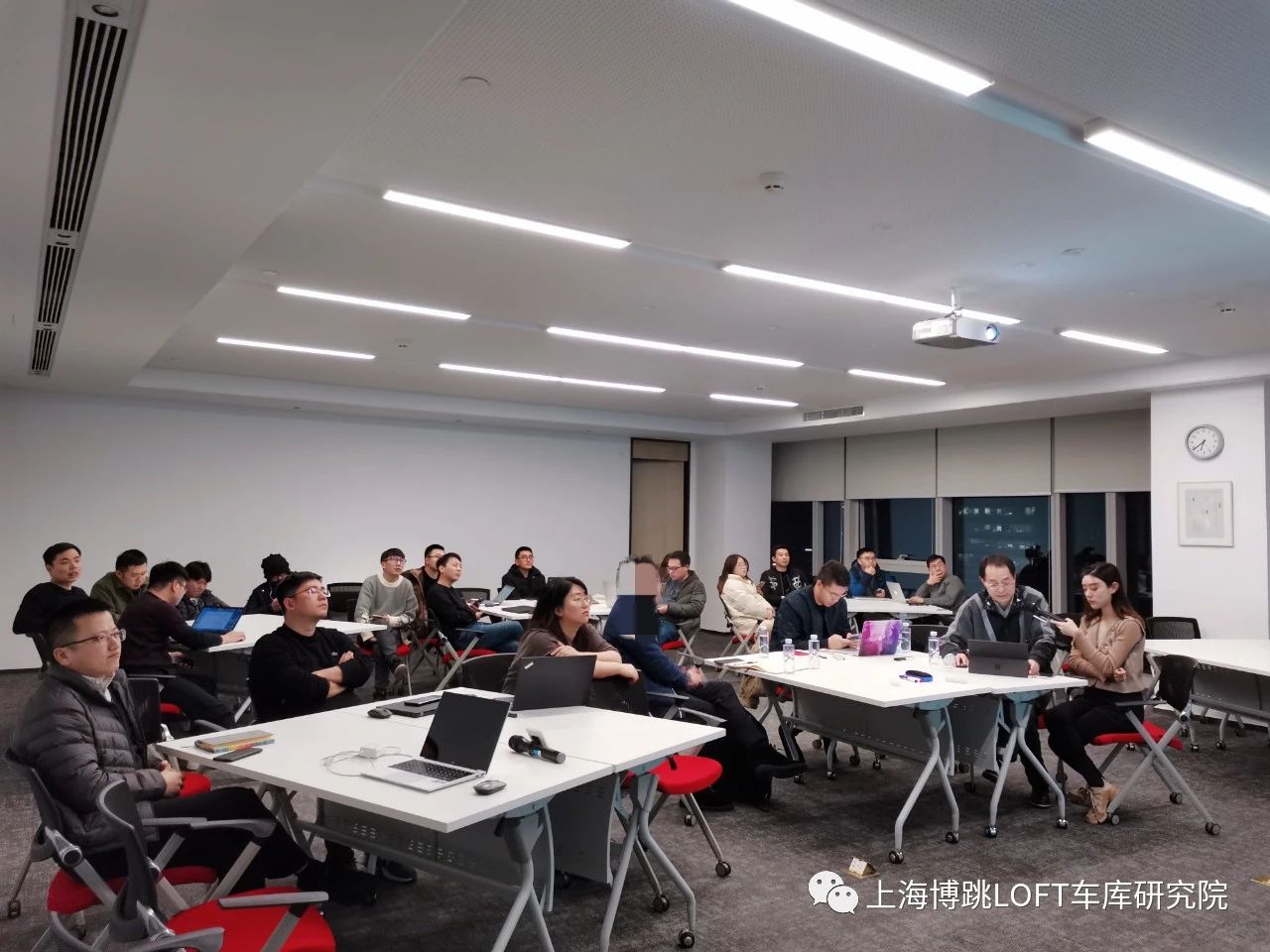 凉山杭州LOFT车库专题会